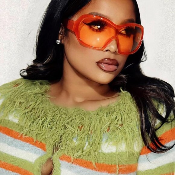 Oversized Trendy Wrap Around Sunglasses for Women Men - Cool Concert shades 2000 - Picture 8 of 9